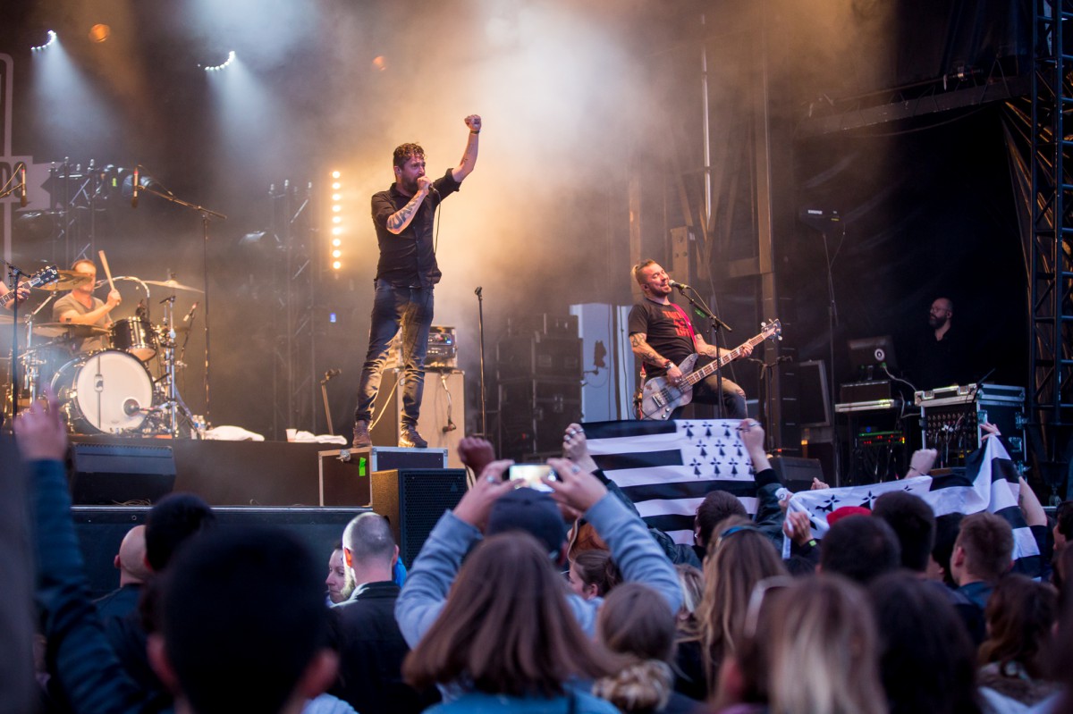 Concert des Fatals Picard. Ports en fête, les 10 ans de la cité de la voile de Lorient. © Fanch Galivel
