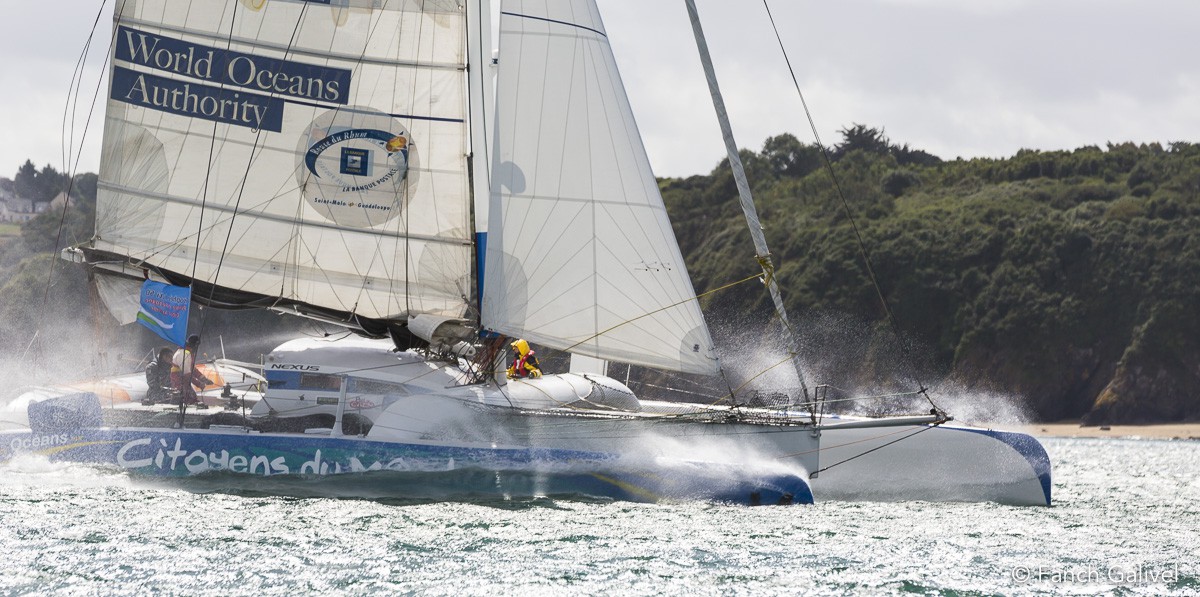 2012_ Multicoque Citoyensdumonde.net skippé par Jean-François Lilti