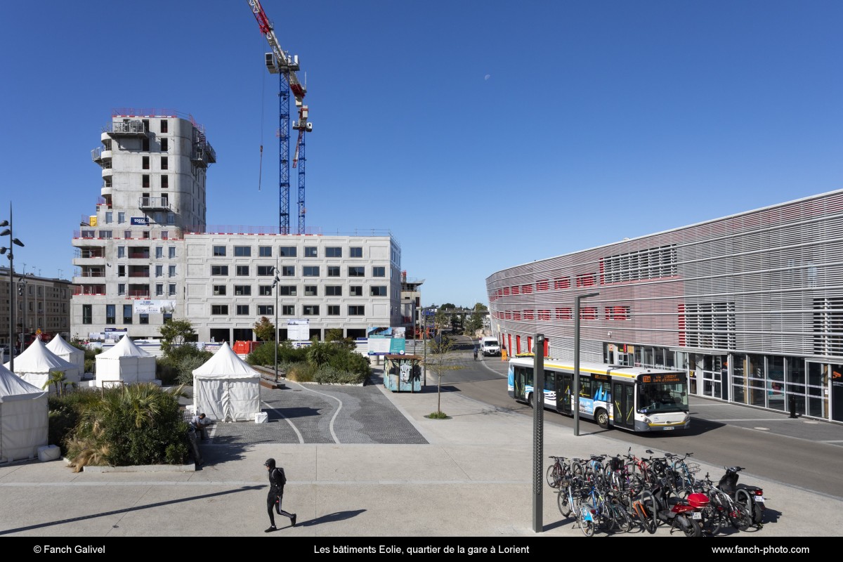 Les bâtiments Eolie en construstion dans le quartier de la gare _ Lorient