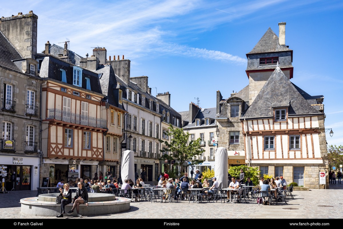 Place Terre au Duc, dans le centre de Quimper