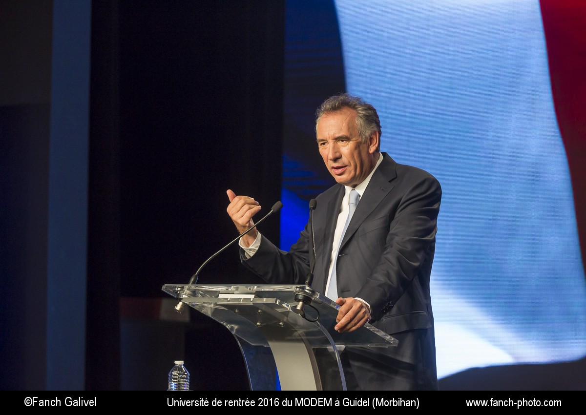 25 septembre 2016 _ François Bayrou lors de la séance de clôture de l'Université de rentrée du Medef à Guidel ( Morbihan ).