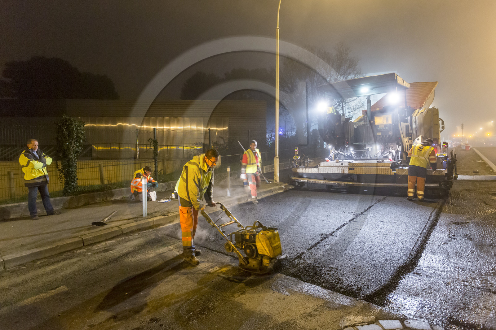 Triskell, chantier de nuit au carrefour de Kerjulaude à Lorient Triskell, chantier de nuit au carrefour de Kerjulaude à Lorient