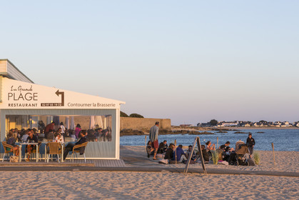 La plage des Pâtis _ Port-Louis