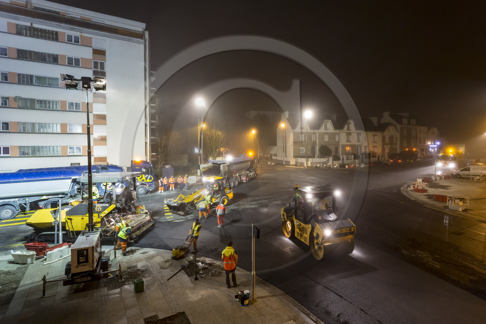 Triskell, chantier de nuit au carrefour de Kerjulaude à Lorient Triskell, chantier de nuit au carrefour de Kerjulaude à Lorient