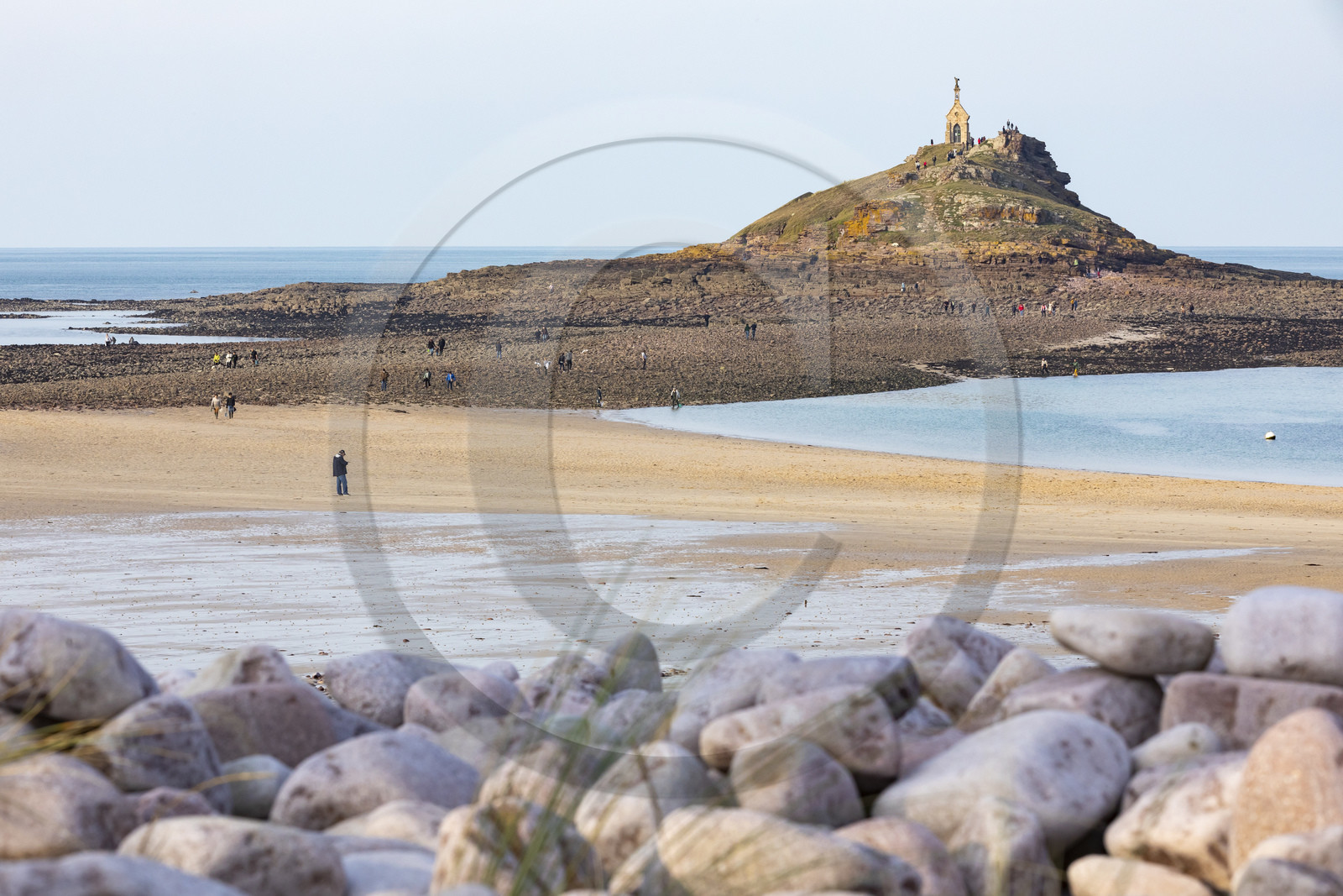 Plage de l'ilôt Saint-Michel à Erquy Plage de l'ilôt Saint-Michel à Erquy