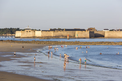 Toulhars beach in Larmor-Plage