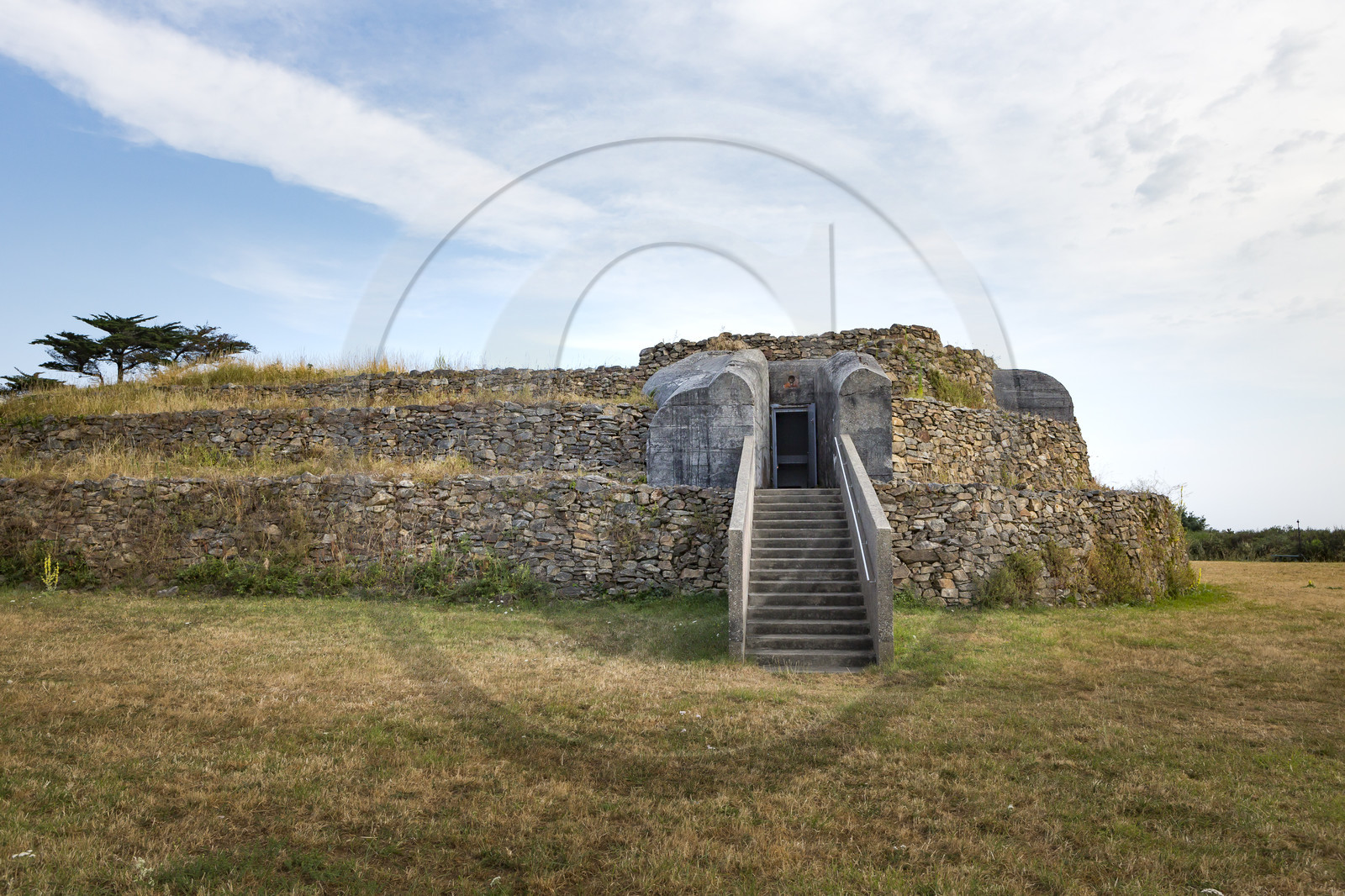 Le cairn du Petit Mont _ Arzon Le cairn du Petit Mont _ Arzon