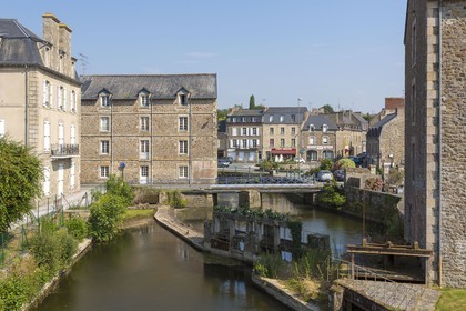 Les moulins du port de Plancoët ( 22 ).