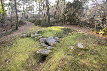 The Mané-Ven-Guen or Toulvern dolmen located in Baden