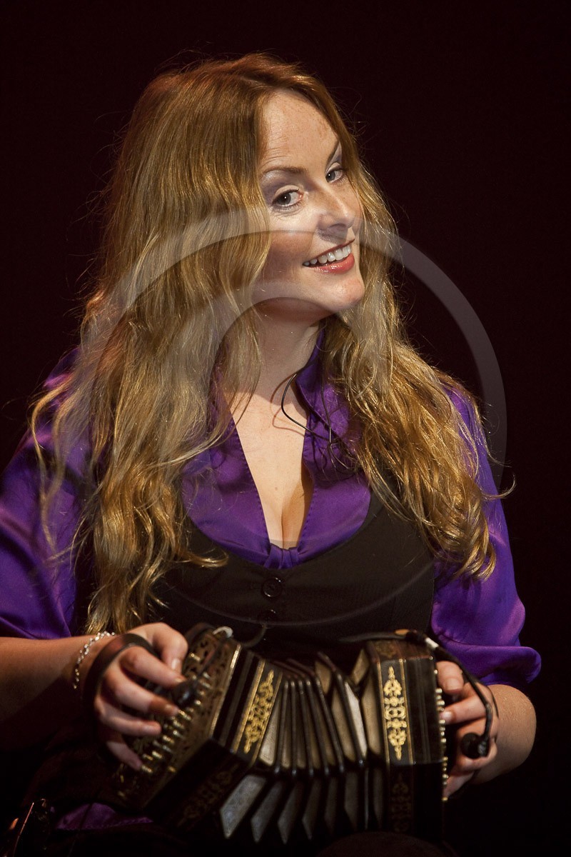 Niamh Nicharra -Le Festival Interceltique de Lorient - Concert de Carlos Nunez Niamh Nicharra -Le Festival Interceltique de Lorient - Concert de Carlos Nunez