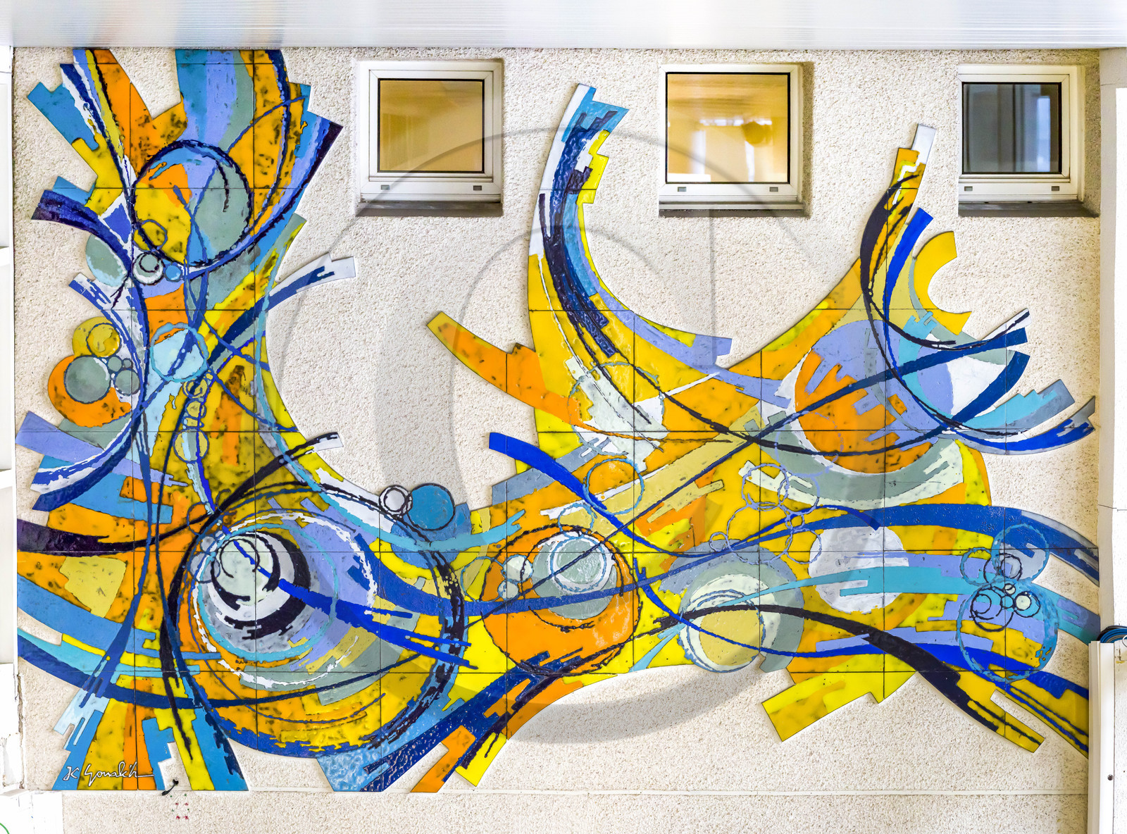 Oeuvre d’art en céramique signée JC Gonalc'h située dans l’ancienne agence postale place François Mitterrand à Lorient. Oeuvre d’art en céramique signée JC Gonalc'h située dans l’ancienne agence postale place François Mitterrand à Lorient.