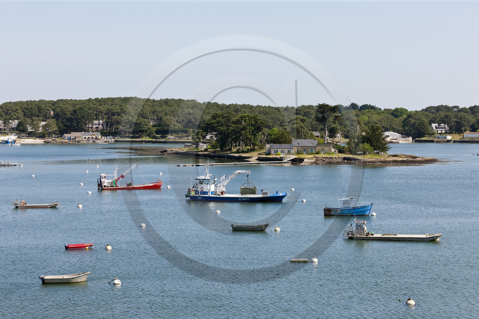 Plates devant l ile Cuhan_ La trinite sur mer Plates devant l ile Cuhan_ La trinite sur mer