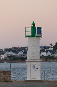 Le port de la pointe _ Port-Louis