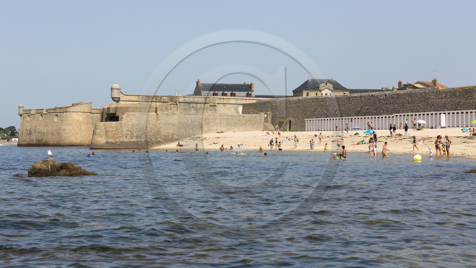La plage des Pâtis à Port-Louis