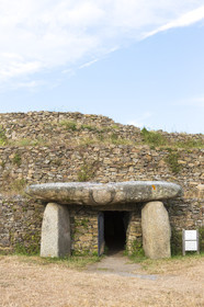 Cairn of Little Mont in Arzon