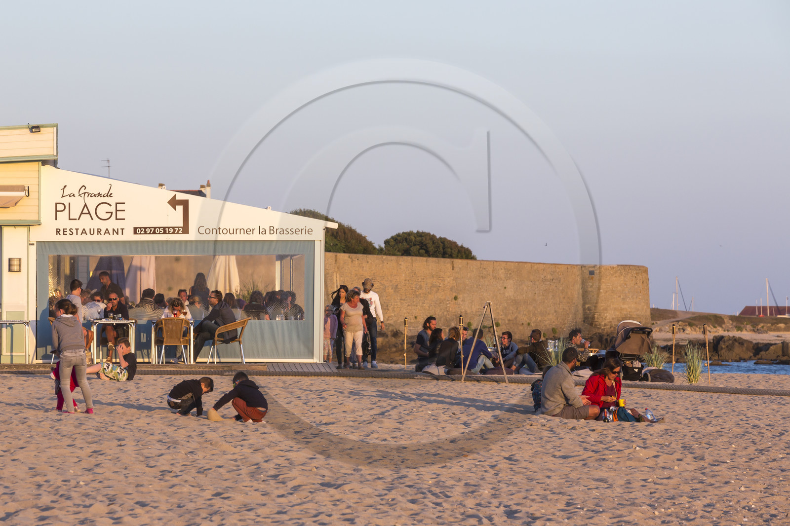 La plage des Pâtis _ Port-Louis La plage des Pâtis _ Port-Louis