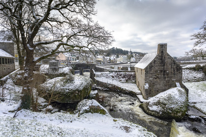 The village of Huelgoat under the snow