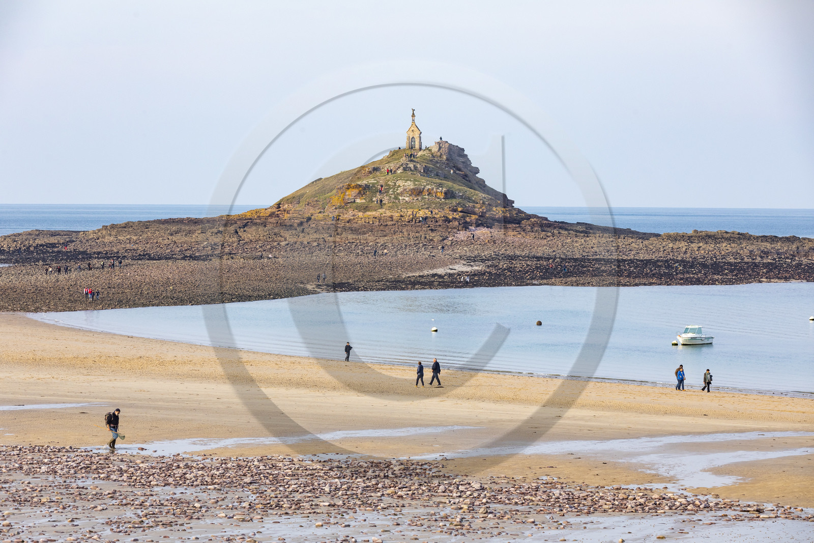 Plage de l'ilôt Saint-Michel à Erquy Plage de l'ilôt Saint-Michel à Erquy