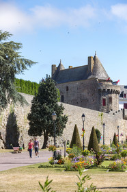 Les tours Bro Erec'h _ Hennebont
