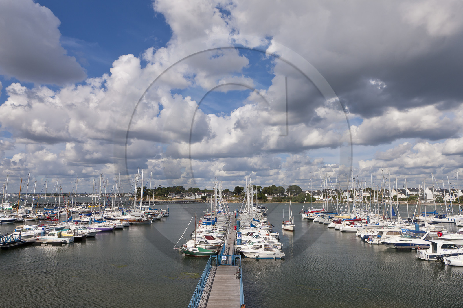 Le port de la pointe _ Port-Louis Le port de la pointe _ Port-Louis