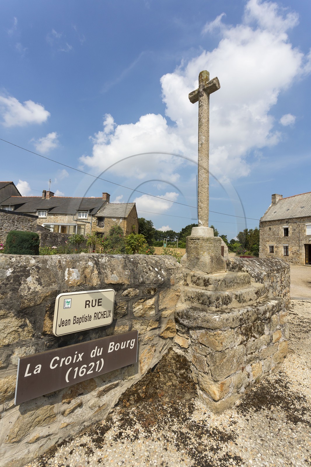 La croix du bourg _ Landébia La croix du bourg _ Landébia