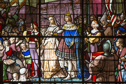 vitrail de Charles Champigneulle représentant le mariage d’Anne de Bretagne