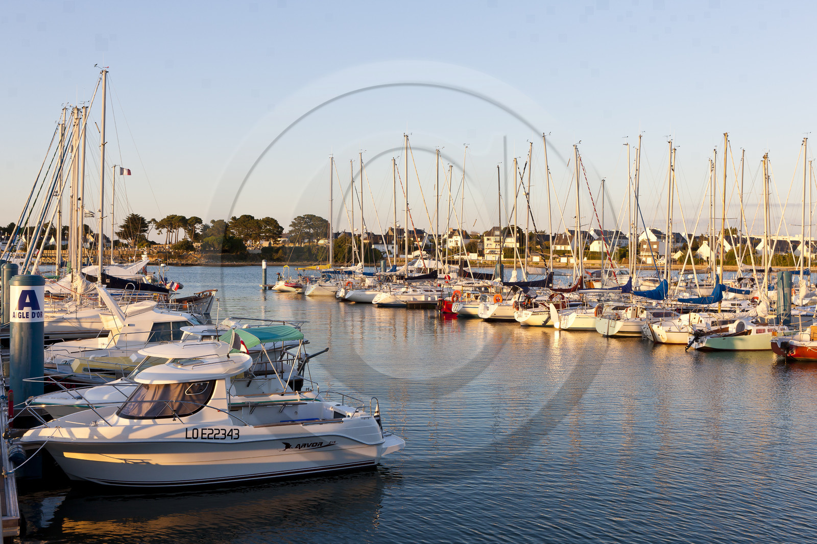 Le port de la pointe _ Port-Louis Le port de la pointe _ Port-Louis