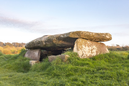 Le Dolmen de Kerguntuil