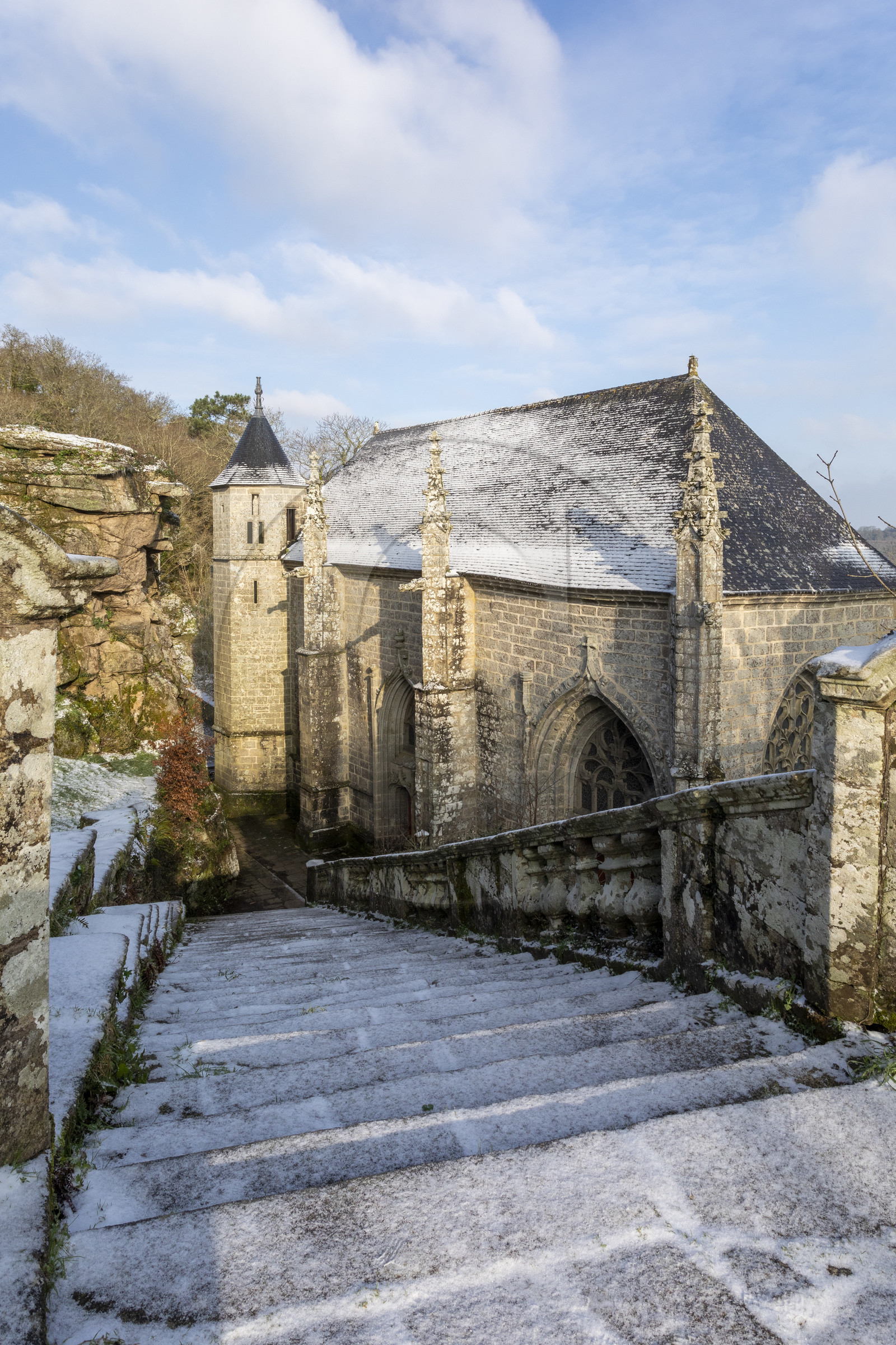 La chapelle Sainte-Barbe au Faouët (56). La chapelle Sainte-Barbe au Faouët (56).