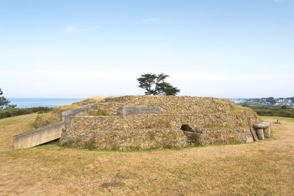 Cairn of Little Mont in Arzon