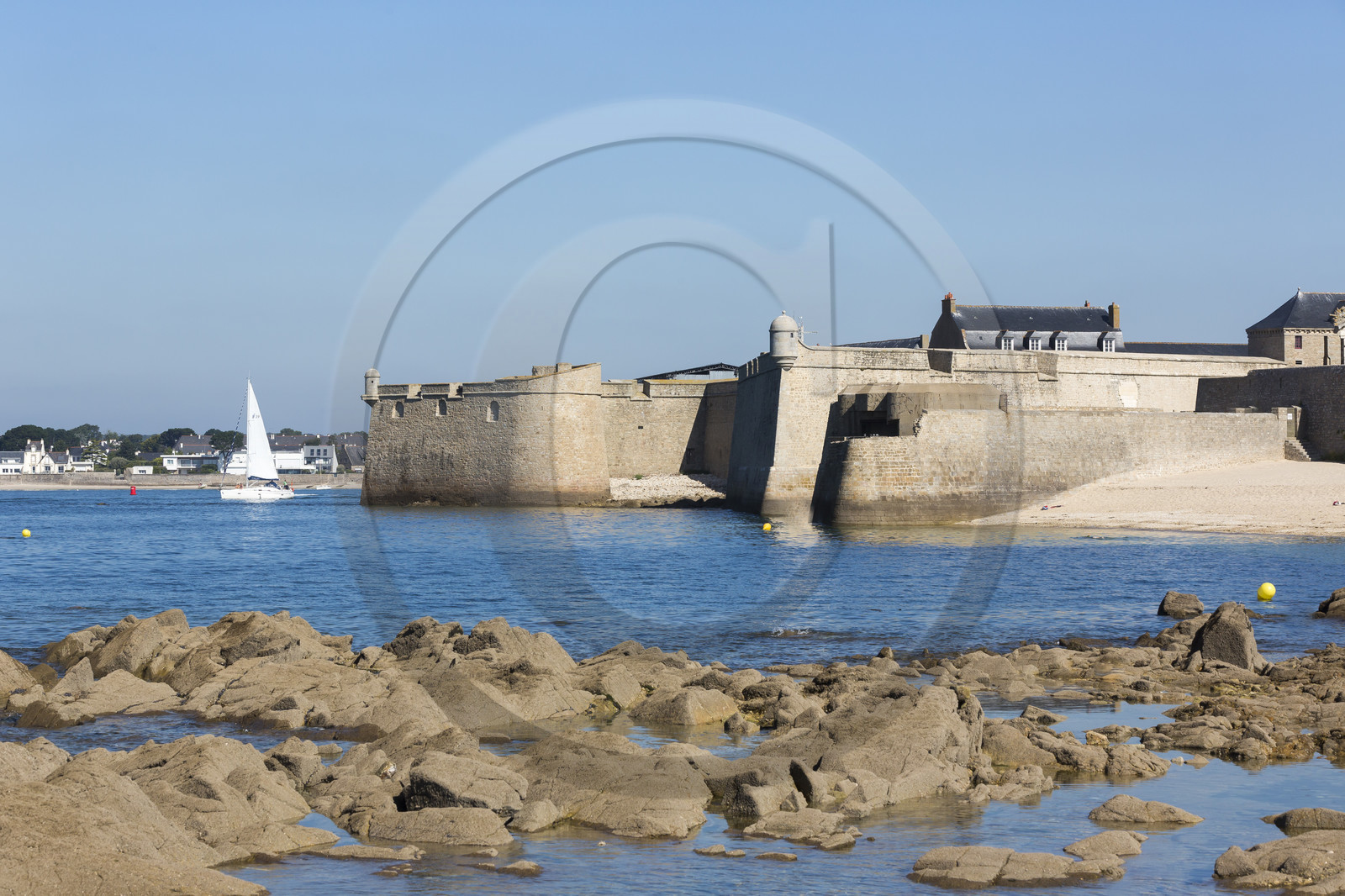 La plage des Pâtis _ Port-Louis La plage des Pâtis _ Port-Louis