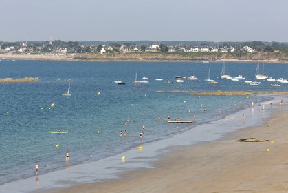 La plage du Rougeret à Saint-Jacut de la Mer ( 22 ).