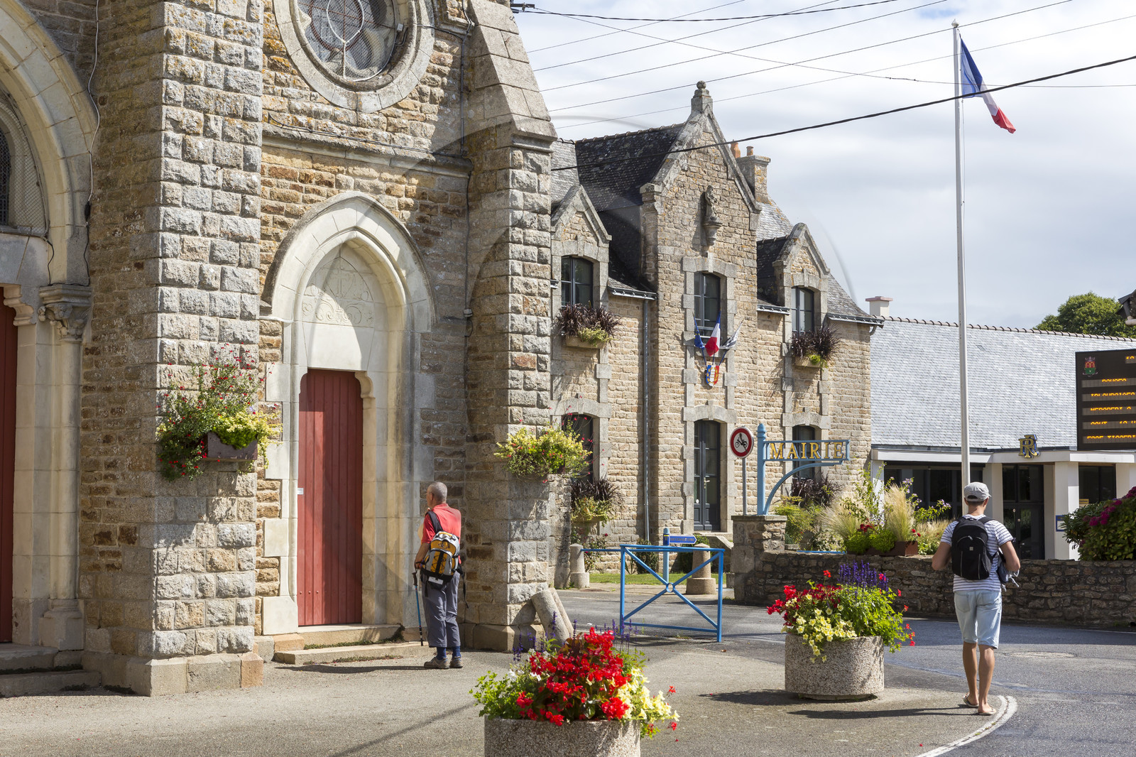 Eglise Saint-Pierre, Brandérion