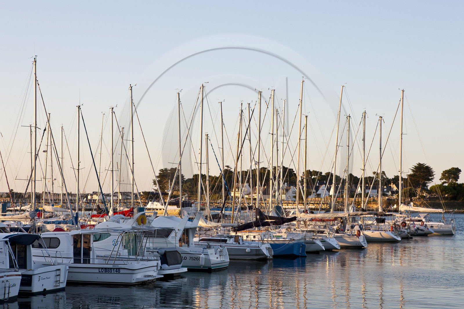 Le port de la pointe _ Port-Louis Le port de la pointe _ Port-Louis