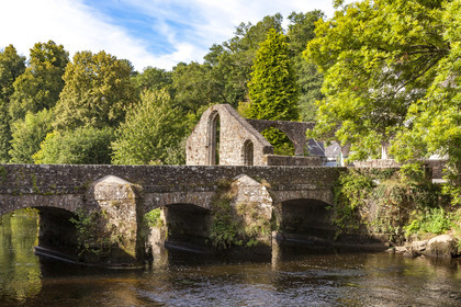 The Saint-Jean bridge or Roman bridge of Pont-Scorff.