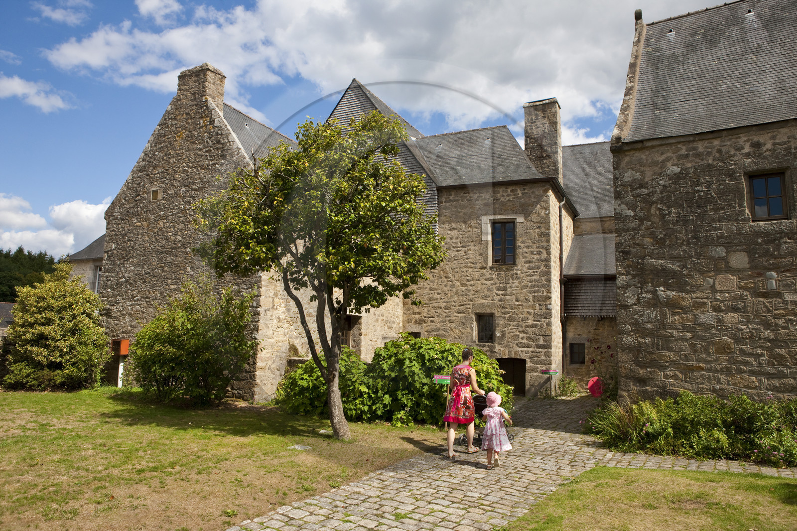 Pont-Scorff_Eglise