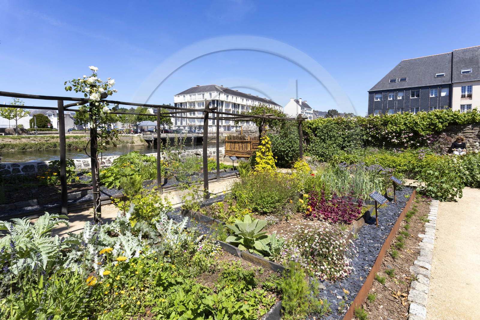 Le jardin du Prieuré Locmaria à Quimper Le jardin du Prieuré Locmaria à Quimper