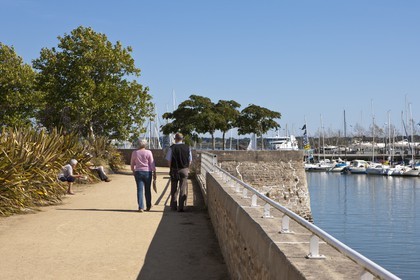 les chemins - Peristyle - Lorient