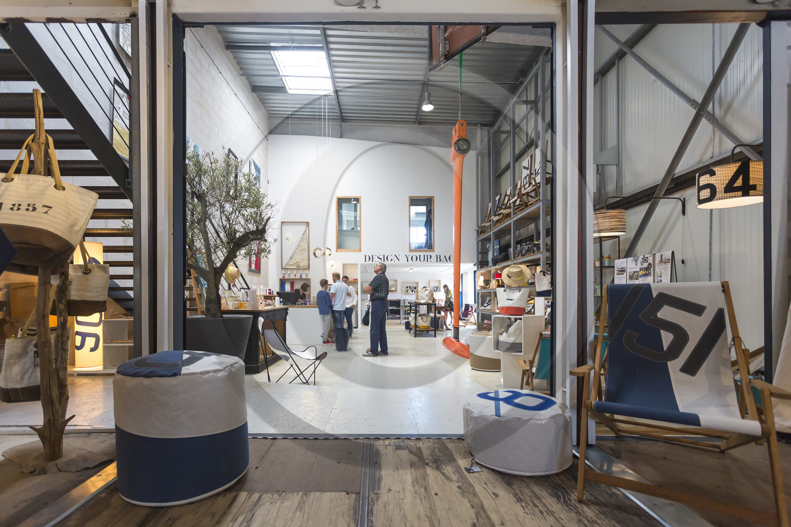 boutique 727 sailbags implantée à La Base à Lorient boutique 727 sailbags implantée à La Base à Lorient