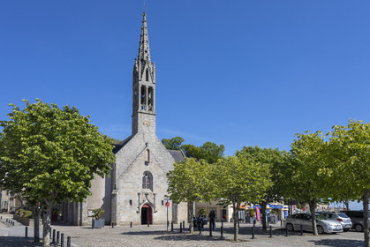 Église Saint-Thomas-Becket à Bénodet