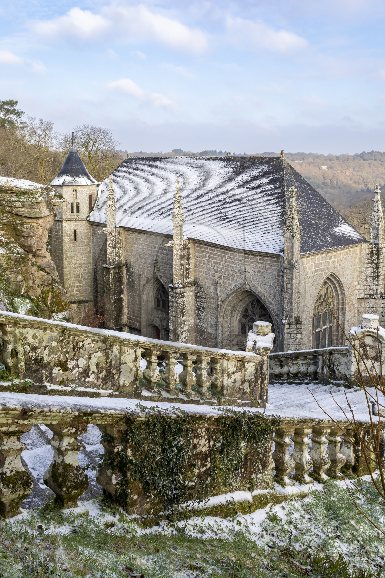 La chapelle Sainte-Barbe au Faouët (56). La chapelle Sainte-Barbe au Faouët (56).