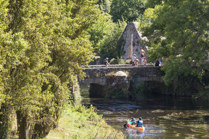 Canoeing and Kayaking on the Scorff.