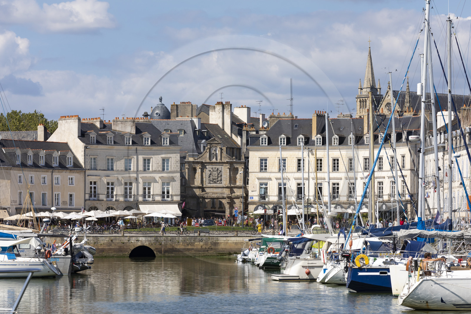 vannes port