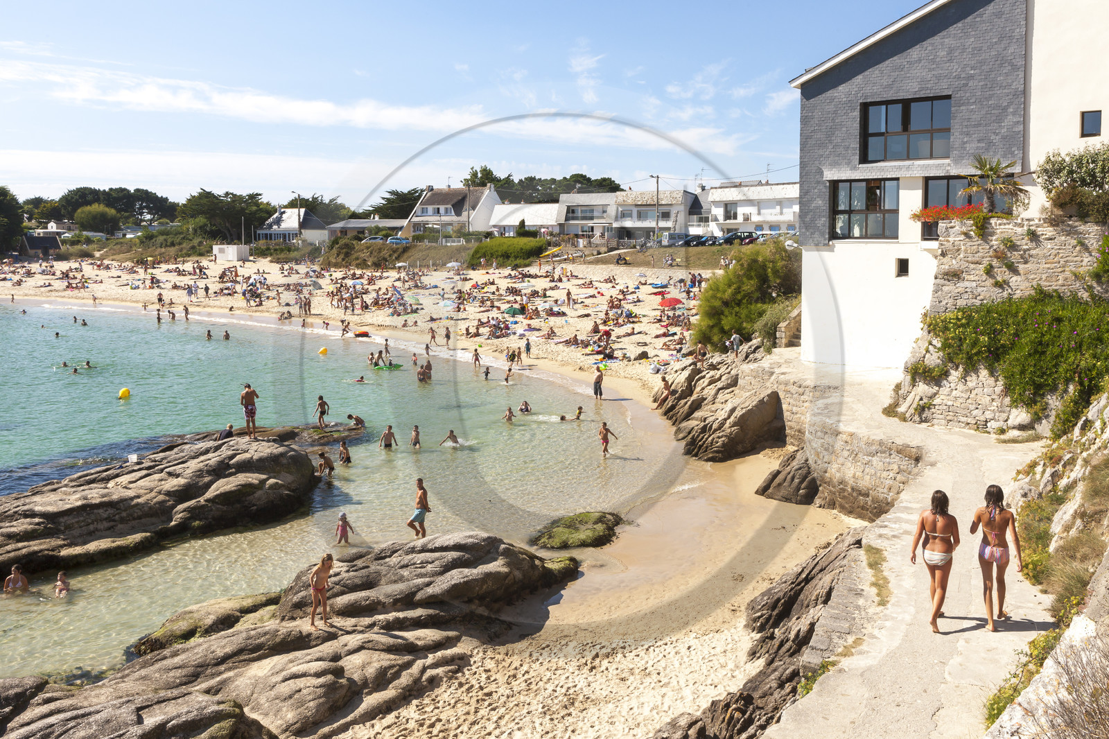 The beach of the Pérello in Ploemeur