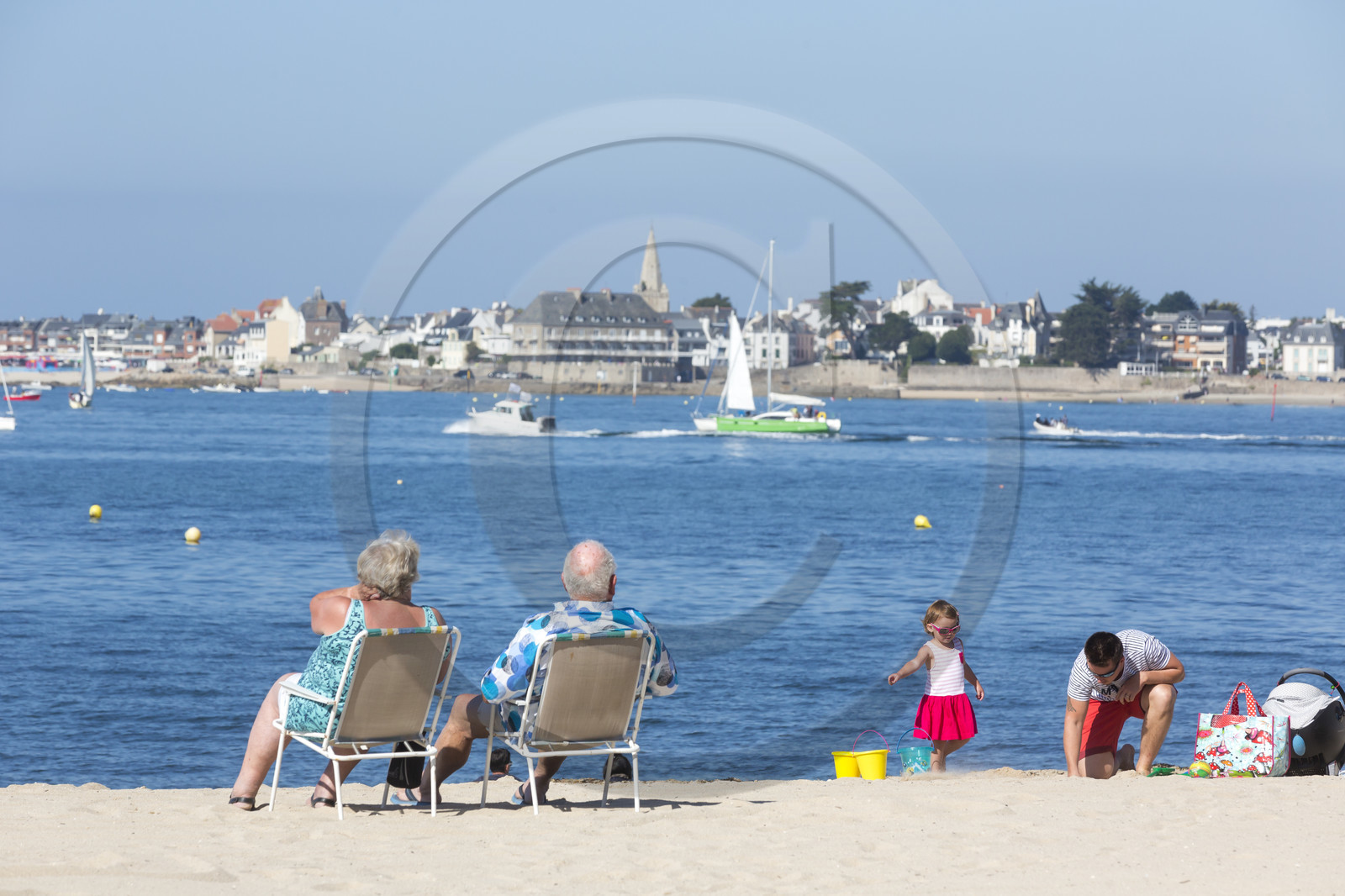 La plage des Pâtis _ Port-Louis La plage des Pâtis _ Port-Louis