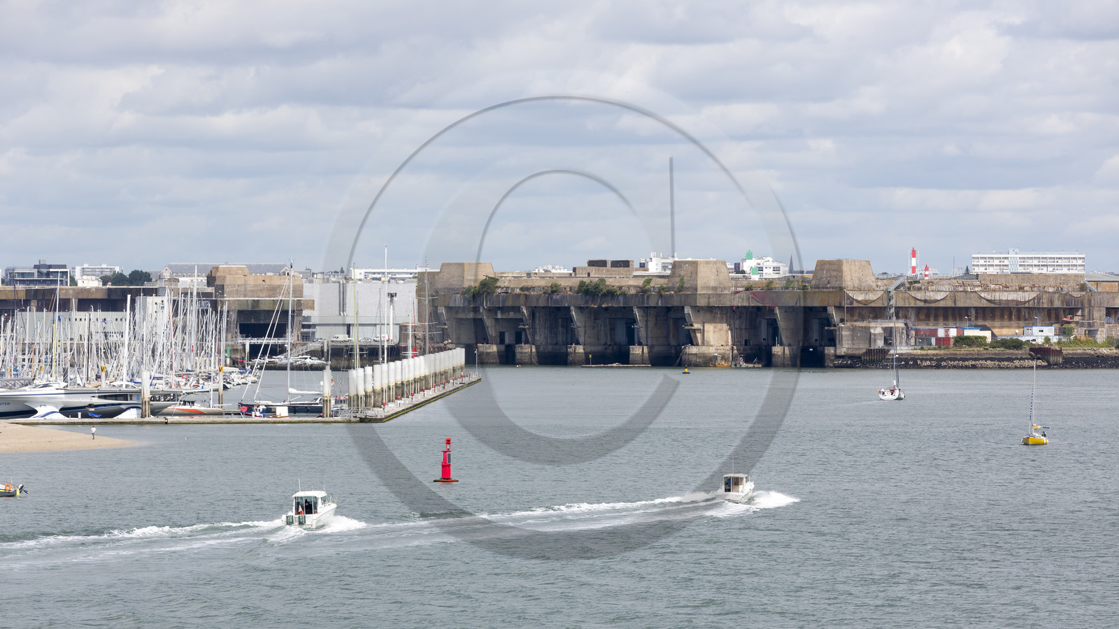 Rade de Lorient. Vue depuis Port-Louis Rade de Lorient. Vue depuis Port-Louis