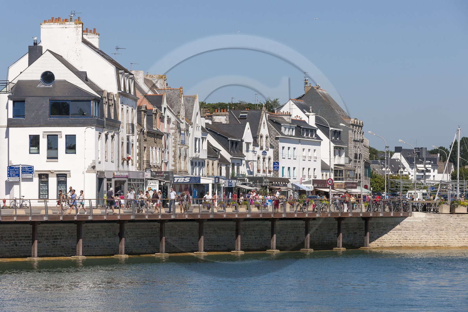 La cours des Quai La cours des Quai