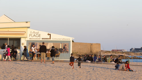 La plage des Pâtis _ Port-Louis