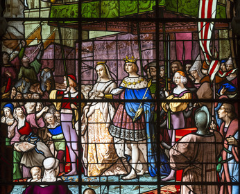 vitrail de Charles Champigneulle représentant le mariage d’Anne de Bretagne