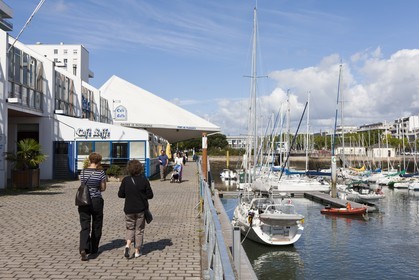 Les Quais du port de Lorient
